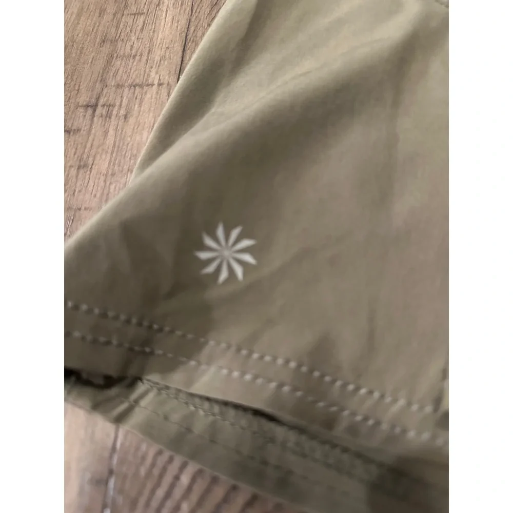 Athleta All Terrain Hiking Skirt Taupe Olive Green Petite‎ 2P Zip Pocket 841277